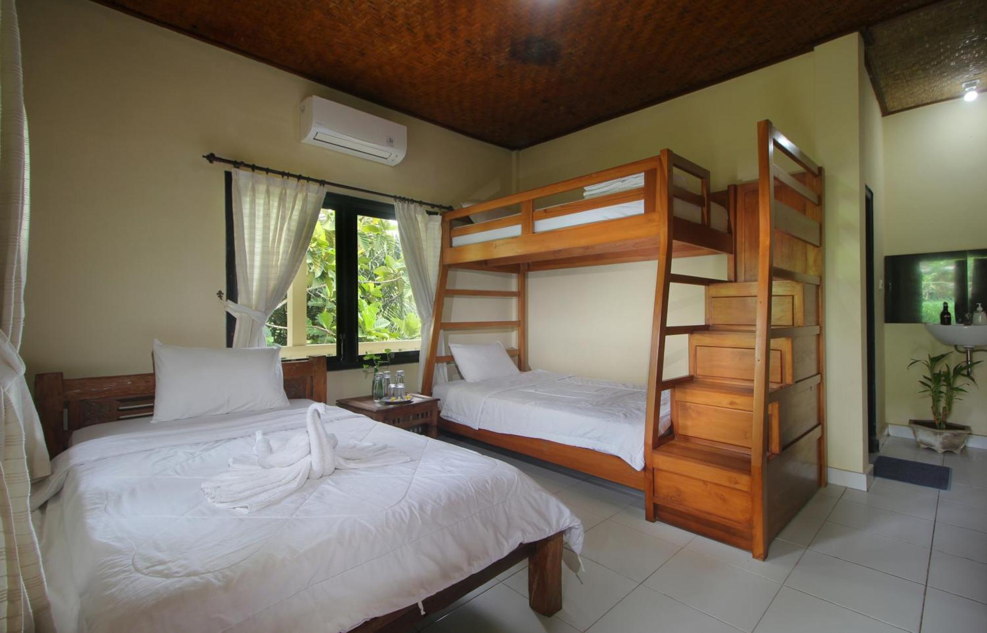 Sari Gong Guest House, A Trishula Collection อูบุด ภายนอก รูปภาพ